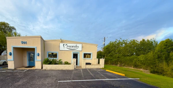 more smile dental office in Portland Texas